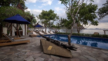 plataran komodo resort and spa