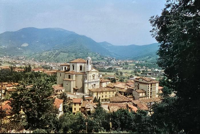 phi apartments bergamo