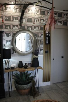 robys boutique rooms