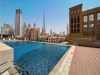 vogue downtown near dubai mall burj khalifa