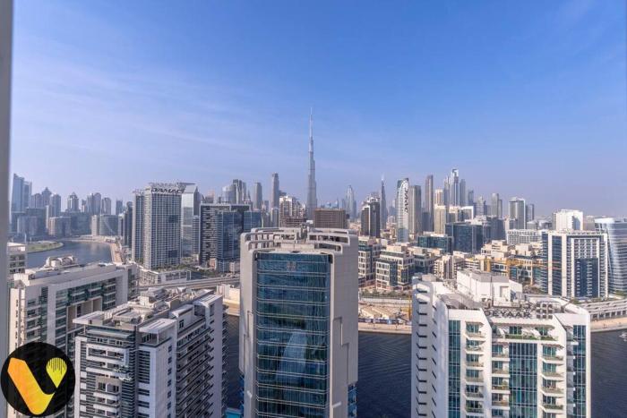 vogue downtown near dubai mall burj khalifa