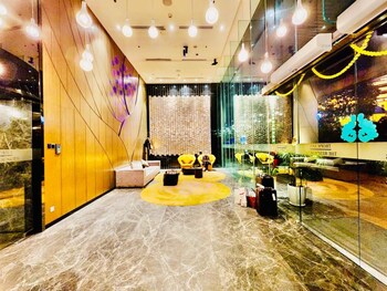 tropicanathe residence klcc by cozy stay