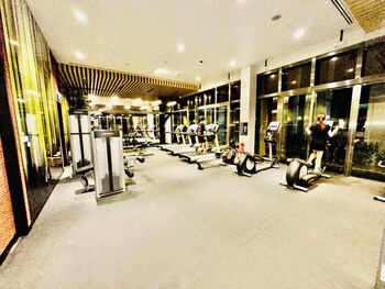 tropicanathe residence klcc by cozy stay