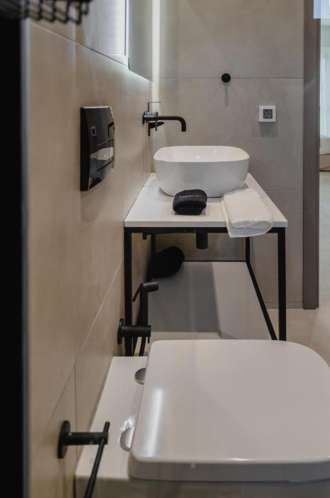 ela five residences