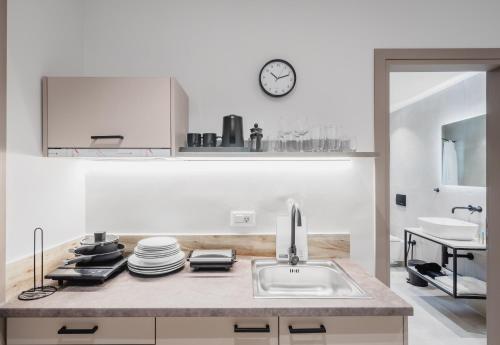 ela five residences