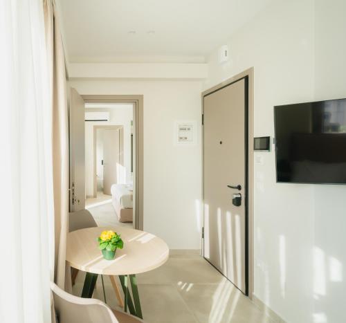 ela five residences