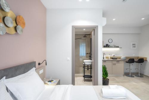ela five residences