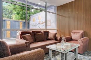 spark inn hotel