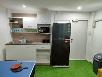 Banana Bunkhouse Hostel,,1 star