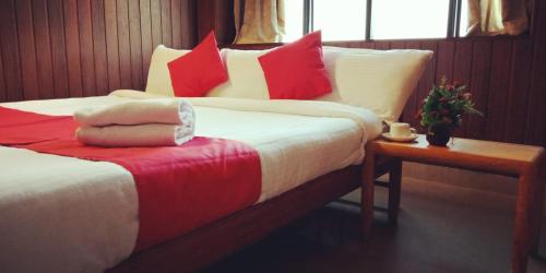 tri star residency ernakulam