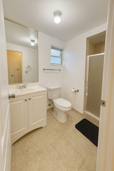Modern Studio In The Heart Of Wynwood,,2 star