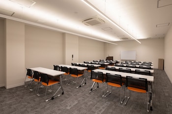 hotel r9 premium kawamataekimae