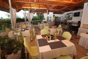 Hotel-Img