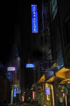 b and b international hotel