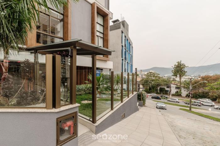 yhd condominium with pool near ufsc located in carvoeira this condominium is an excellent choi