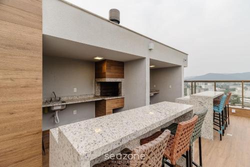 yhd condominium with pool near ufsc located in carvoeira this condominium is an excellent choi