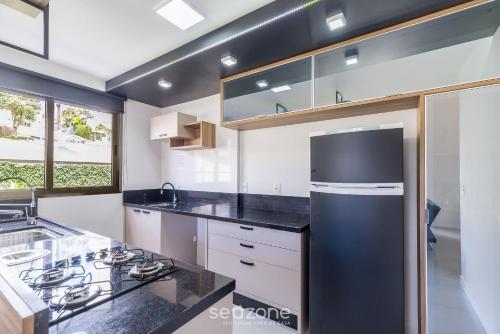 yhd condominium with pool near ufsc located in carvoeira this condominium is an excellent choi
