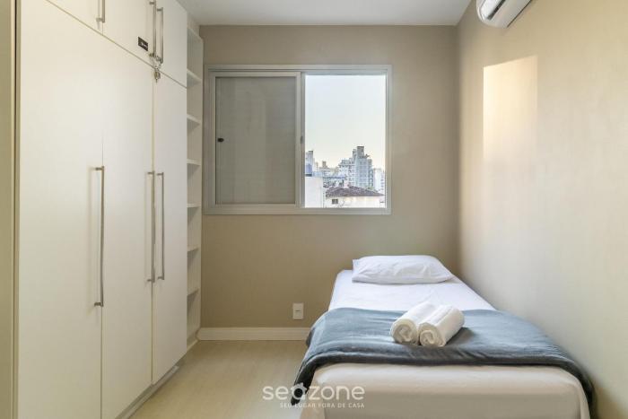 modern apart near beira mar norte downtown vra404
