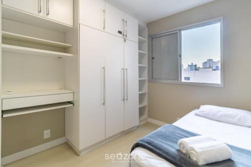 modern apart near beira mar norte downtown vra404
