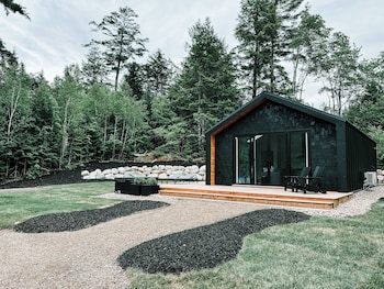 Nalu Retreat Lakeside,,3 star