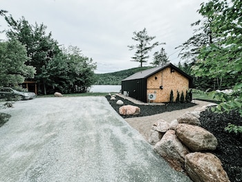 Nalu Retreat Lakeside,,3 star