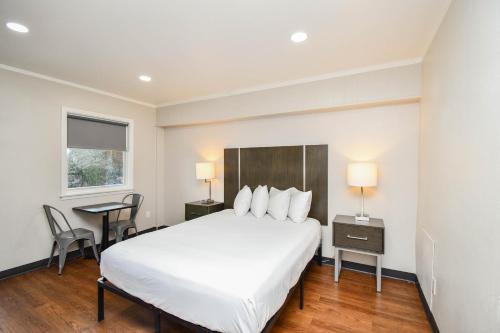 settle inn