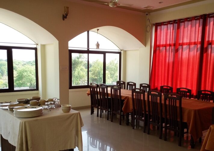hotel ranthambhore palace