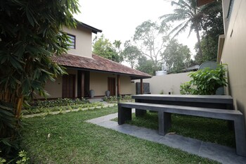 Calithra Boutique Resort,,3 star