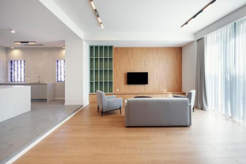 Aura Tbilisi Living,,5 star