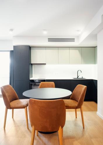aura tbilisi living