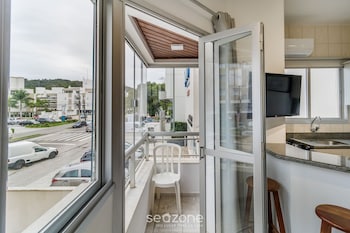 fully equipped apartments just minutes from jurere beach cie