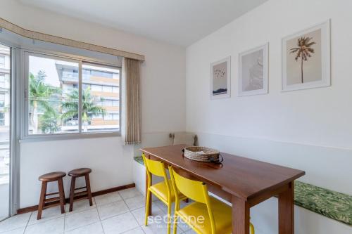 fully equipped apartments just minutes from jurere beach cie