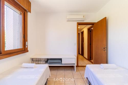 charm and comfort 450m from the beach cmh0202