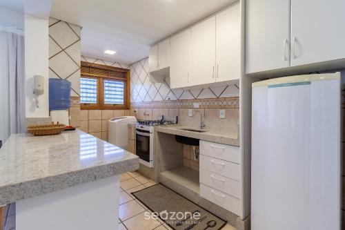 charm and comfort 450m from the beach cmh0202