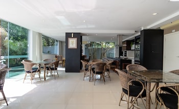 Apt With Charming Sea View In Itacorubi Cmr204,,3 star