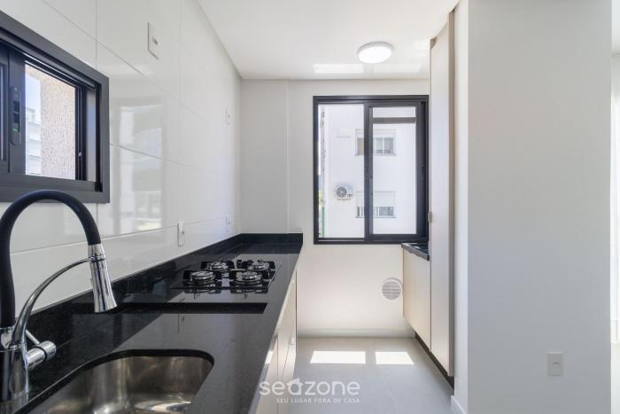 modern studio 650m from ufsc cnt303