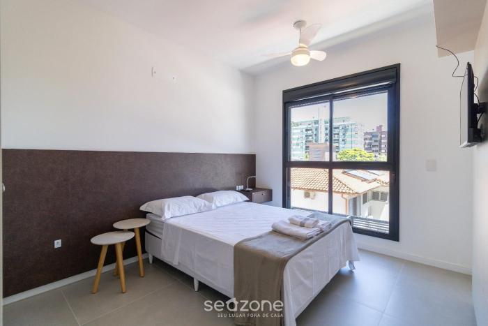modern studio 650m from ufsc cnt303