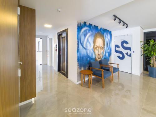 modern studio 650m from ufsc cnt303