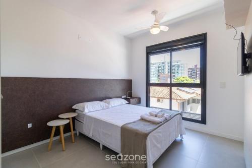 modern studio 650m from ufsc cnt303