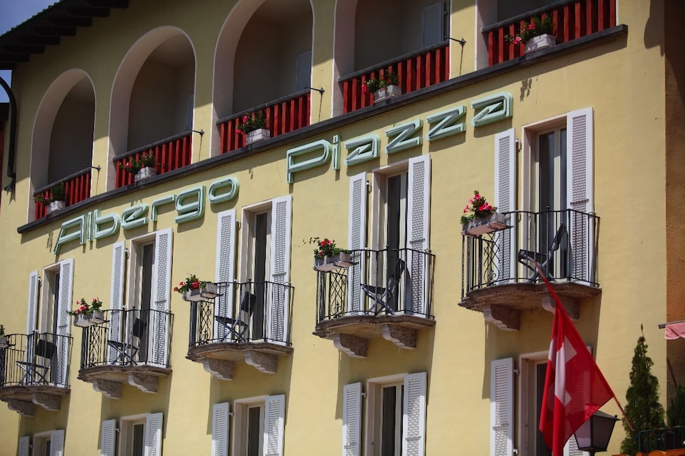 piazza ascona hotel and restaurants