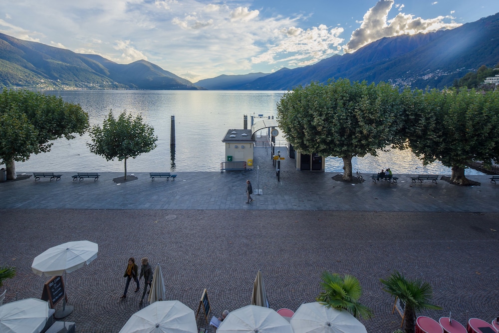 piazza ascona hotel and restaurants