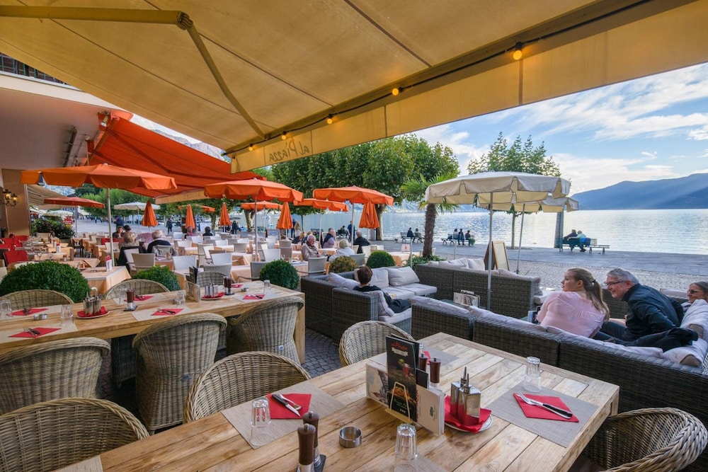 piazza ascona hotel and restaurants