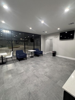 studio 6 humble tx