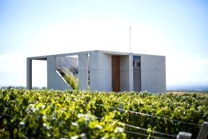 casa de uco vineyards and wine hotel