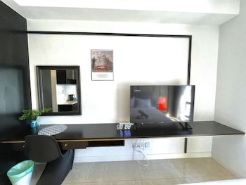 axon residence by emily in town