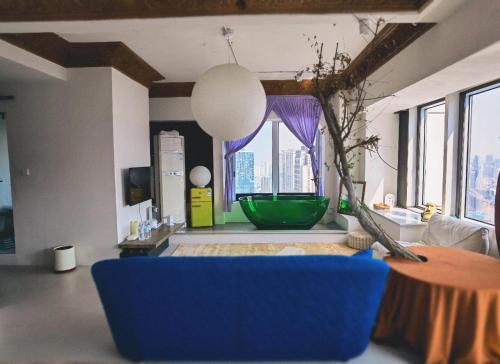 m panda tower boutique chengdu