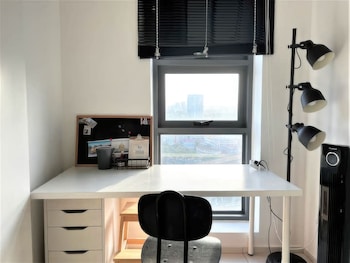 the robertson residences free gym and pool