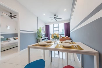 the robertson residences free gym and pool