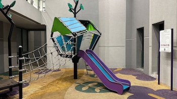 the robertson residences free gym and pool