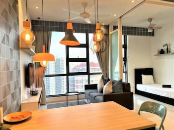the robertson residences free gym and pool